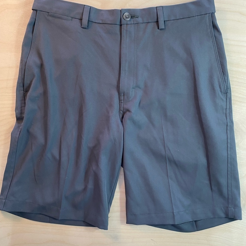 Haggar Cool 18 Pro Men’s Shorts size 34 (EJ)